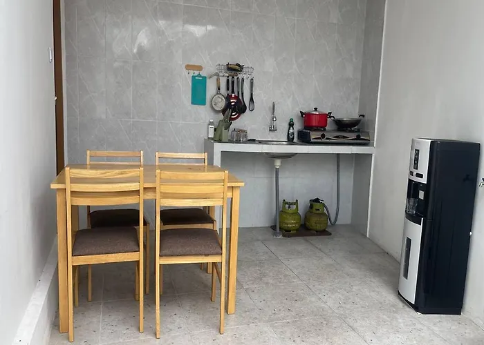 Maisaba Coliving Cempaka Отель